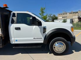 2017 FORD F450 SUPER DUTY REGULAR CAB & CHASSIS CAB_CHASSIS V8, TURBO DIESEL, 6.7L XL 2D