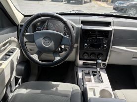 2008 JEEP LIBERTY SUV V6, 3.7 LITER SPORT UTILITY 4D