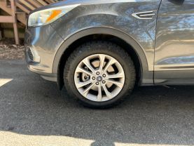 2017 FORD ESCAPE SUV 4-CYL, ECOBOOST, 2.0T SE SPORT UTILITY 4D