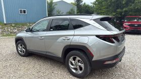 2023 HYUNDAI TUCSON SUV 4-CYL, GDI, 2.5 LITER SEL SPORT UTILITY 4D at T&T Repairables - used car dealership in Spencer, Indiana.