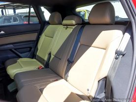 -2020 Volkswagen Atlas Cross Sport - Image 12