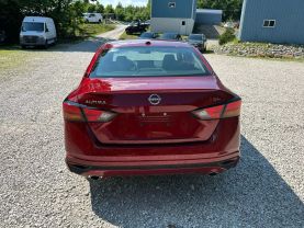 2024 NISSAN ALTIMA SEDAN 4-CYL, 2.5 LITER 2.5 SL SEDAN 4D at T&T Repairables - used car dealership in Spencer, Indiana.