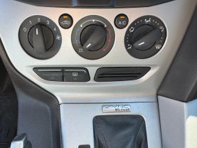 2014 FORD FOCUS HATCHBACK 4-CYL, FLEX FUEL, 2.0L SE HATCHBACK 4D