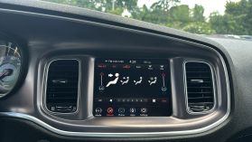2021 Dodge Charger - Image 39