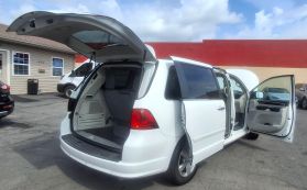 2013 VOLKSWAGEN ROUTAN PASSENGER V6, 3.6 LITER SEL PREMIUM MINIVAN 4D