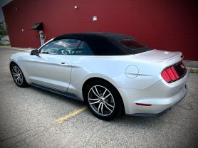 2015 Ford Mustang - Image 11