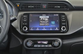 2021 NISSAN KICKS