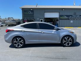 2016 HYUNDAI ELANTRA SEDAN 4-CYL, 1.8 LITER SE SEDAN 4D