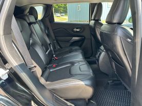 2020 JEEP CHEROKEE SUV 4-CYL, ZERO EVAP, 2.4 LITER LATITUDE PLUS SPORT UTILITY 4D at T&T Repairables - used car dealership in Spencer, Indiana.