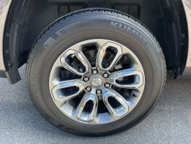 2021 RAM 1500 CREW CAB PICKUP V8, HEMI, ETORQUE, 5.7 LITER LARAMIE PICKUP 4D 5 1/2 FT - Gesner Auto Inc in Taunton, MA, 41.88613, -71.14527