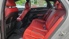 2024 Kia K5 - Image 9