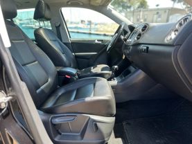2013 VOLKSWAGEN TIGUAN SUV 4-CYL, TURBO, 2.0 LITER 2.0T SE SPORT UTILITY 4D