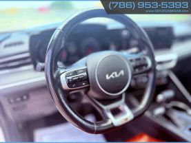 2022 KIA K5