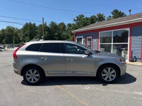 2016 VOLVO XC60 SUV 4-CYL, DRV-E SPRCHRG 2.0T T6 DRIVE-E SPORT UTILITY 4D