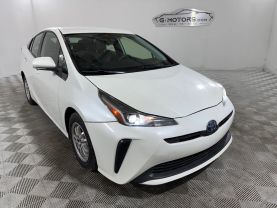 2019 TOYOTA PRIUS