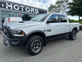 2015 RAM 1500 CREW CAB