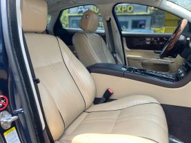 2016 Jaguar Xj - Image 20