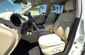 2019 INFINITI QX60 SUV V6, 3.5 LITER LUXE (2019.5) SPORT UTILITY 4D