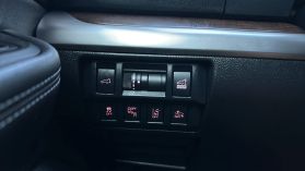 2018 Subaru Outback - Image 32