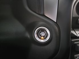 2019 CHEVROLET SILVERADO 1500 CREW CAB PICKUP V8, ECOTEC3, DFM, 5.3 LITER LT PICKUP 4D 5 3/4 FT
