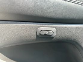 2020 JEEP GRAND CHEROKEE SUV V6, VVT, 3.6 LITER LIMITED SPORT UTILITY 4D at T&T Repairables - used car dealership in Spencer, Indiana.