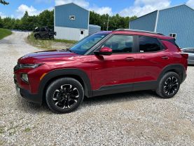 2021 CHEVROLET TRAILBLAZER SUV 3-CYL, ECOTEC, TURBO, 1.2 LITER LT SPORT UTILITY 4D at T&T Repairables - used car dealership in Spencer, Indiana.