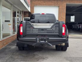 2017 Ford F350 Super Duty Crew Cablariat Pickup 4d 8 Ft - Image 5