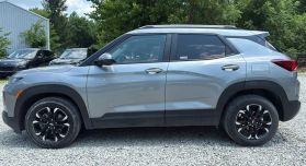 2023 CHEVROLET TRAILBLAZER SUV 3-CYL, ECOTEC, TURBO, 1.3 LITER LT SPORT UTILITY 4D at T&T Repairables - used car dealership in Spencer, Indiana.