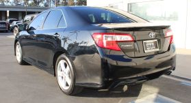2014 TOYOTA CAMRY SE SEDAN 4D
