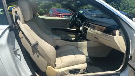 2011 Bmw 3 Series - Image 17