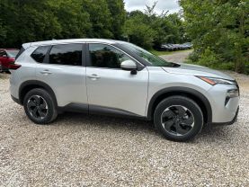 2025 NISSAN ROGUE SUV 3-CYL, TURBO, 1.5 LITER SV SPORT UTILITY 4D at T&T Repairables - used car dealership in Spencer, Indiana.