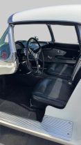 1961 CHEVROLET CORVETTE CONVERTIBLE 238 CU IN V8 C1