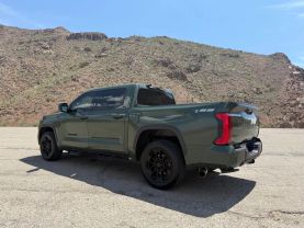 2023 TOYOTA TUNDRA CREWMAX PICKUP V6, I-FORCE, TWIN TURBO, 3.4 LITER SR5 PICKUP 4D 5 1/2 FT