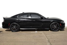 2020 Dodge Charger - Image 9