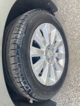 2011 TOYOTA SIENNA