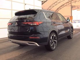 2023 MITSUBISHI OUTLANDER SUV 4-CYL, 2.5 LITER SE SPORT UTILITY 4D
