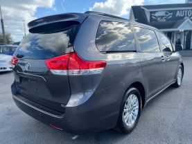 2013 TOYOTA SIENNA VAN V6, 3.5 LITER XLE MINIVAN 4D