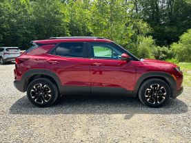 2021 CHEVROLET TRAILBLAZER SUV 3-CYL, ECOTEC, TURBO, 1.2 LITER LT SPORT UTILITY 4D at T&T Repairables - used car dealership in Spencer, Indiana.