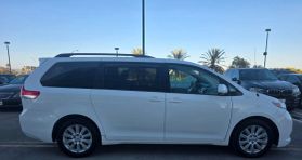 2014 Toyota Sienna - Image 7