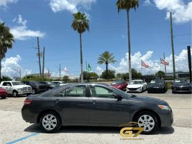 2010 Toyota Camry - Image 5