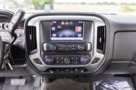 2015 GMC SIERRA 3500 HD CREW CAB PICKUP V8, TURBO DSL, 6.6L SLE PICKUP 4D 8 FT