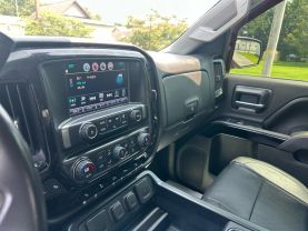 2016 CHEVROLET SILVERADO 1500 CREW CAB PICKUP V8, ECOTEC3, 5.3 LITER Z71 LT PICKUP 4D 5 3/4 FT