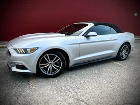 2015 Ford Mustang - Image 9