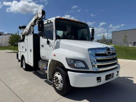 2018 HINO 258 PICKUP - 258ALP