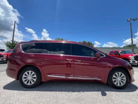 2017 CHRYSLER PACIFICA VAN V6, 3.6 LITER TOURING-L MINIVAN 4D