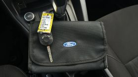 2015 Ford Focus - Image 40