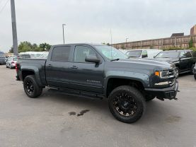 2018 CHEVROLET SILVERADO 1500 CREW CAB PICKUP V8, ECOTEC3, 5.3 LITER Z71 LT PICKUP 4D 5 3/4 FT