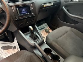 2016 VOLKSWAGEN JETTA
