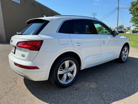 2018 AUDI Q5 SUV 4-CYL, TURBO, 2.0 LITER PREMIUM PLUS SPORT UTILITY 4D