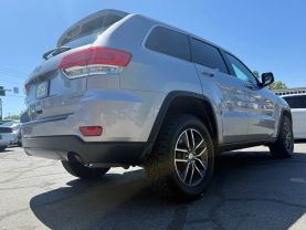 2018 JEEP GRAND CHEROKEE SUV V6, VVT, 3.6 LITER LAREDO E SPORT UTILITY 4D